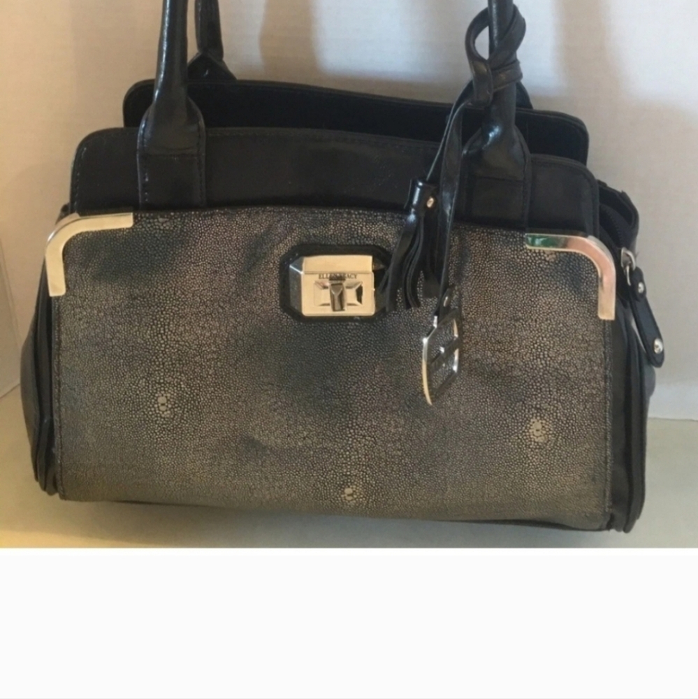 New ELLEN TRACY BLACK HANDBAG - Picture 1 of 9